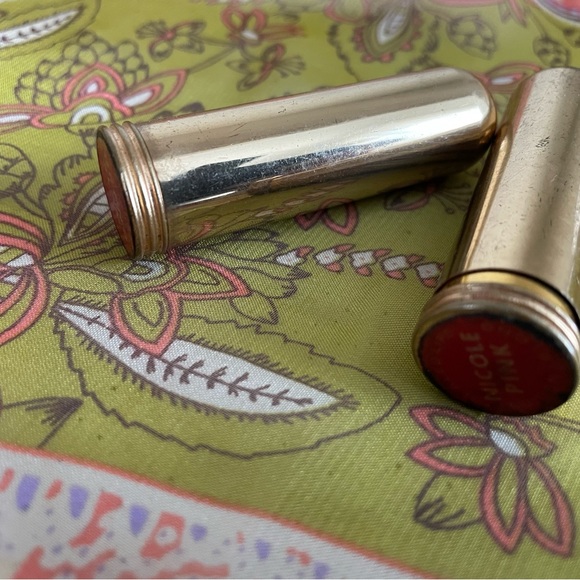 2 vintage ‘40s Lucien Lelong lipstick brass bullet case, Nicole Pink, Grand Slam - Picture 3 of 9